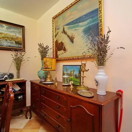فيلة Captain S - Four Bedroom Holiday With Terrace And Swimming Pool